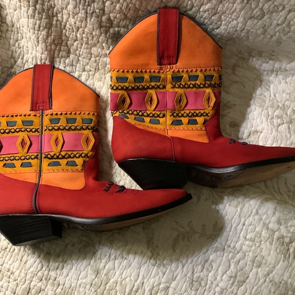 CIRCLES BRAND SUEDE COWBOY BOOTS - Picture 6 of 7